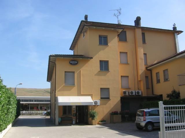 Albergo Elena Pianoro Extérieur photo